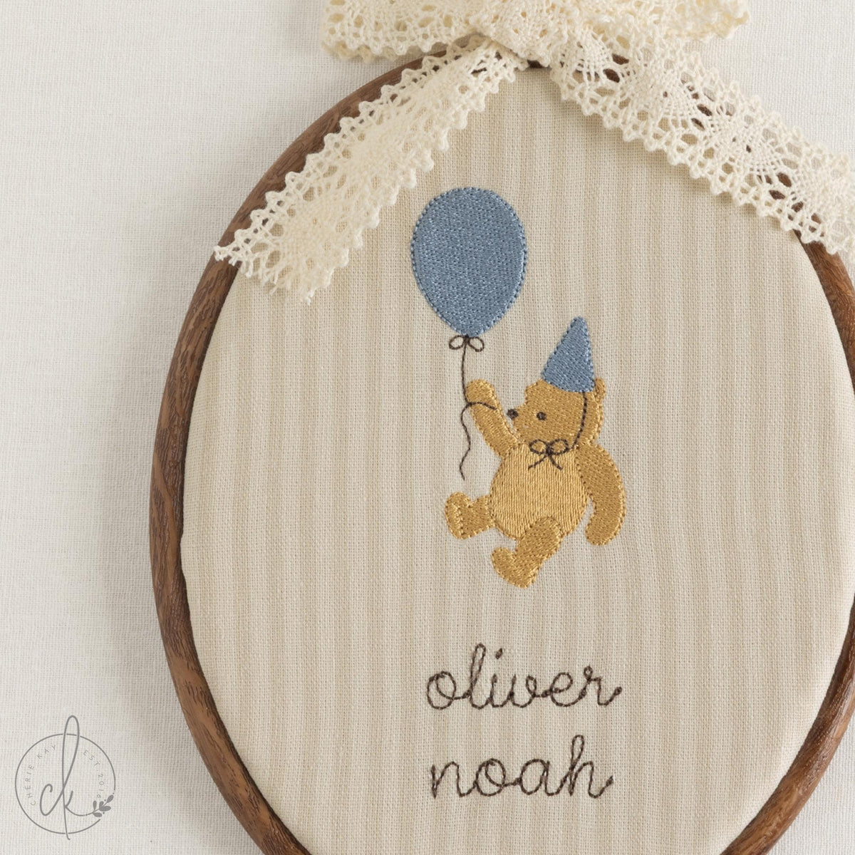 Winnie the Pooh Nursery Decor | Personalized Baby Name Embroidery Hoop | Birth Announcement Keepsake Gift | E9
